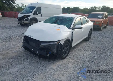 2025 Kia K4 Lxs from USA, damaged, VIN 3KPFT4DE2SE062170